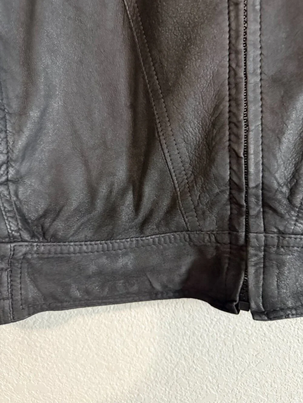 Remy Leather classic vintage